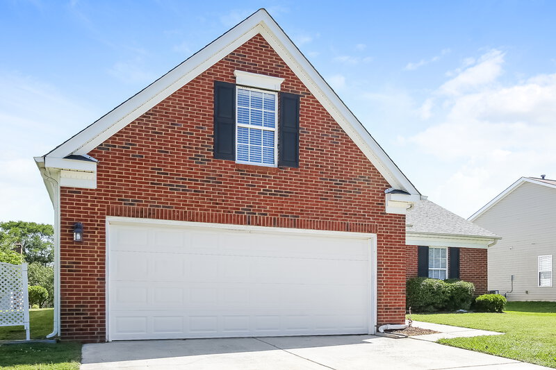 2,105/Mo, 12705 Walking Stick Dr Charlotte, NC 28278 Front View 2
