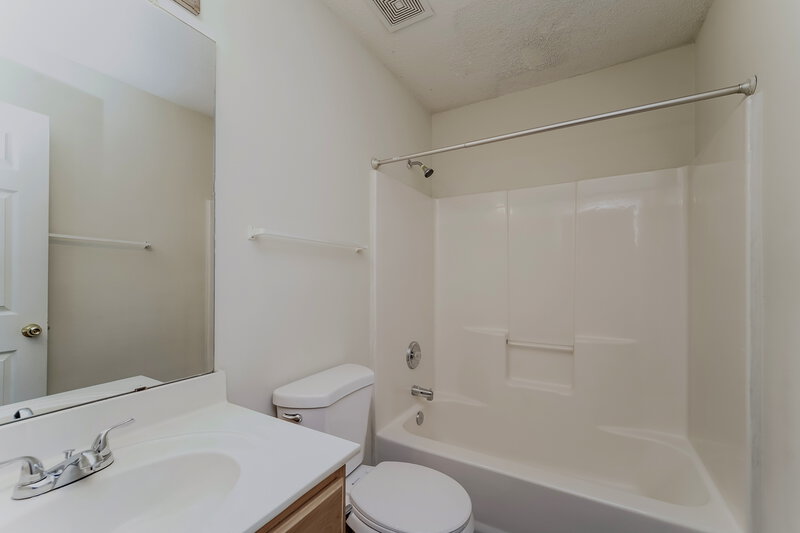 2,340/Mo, 5900 Hidden Meadow Ln Charlotte, NC 28269 Misc View 13