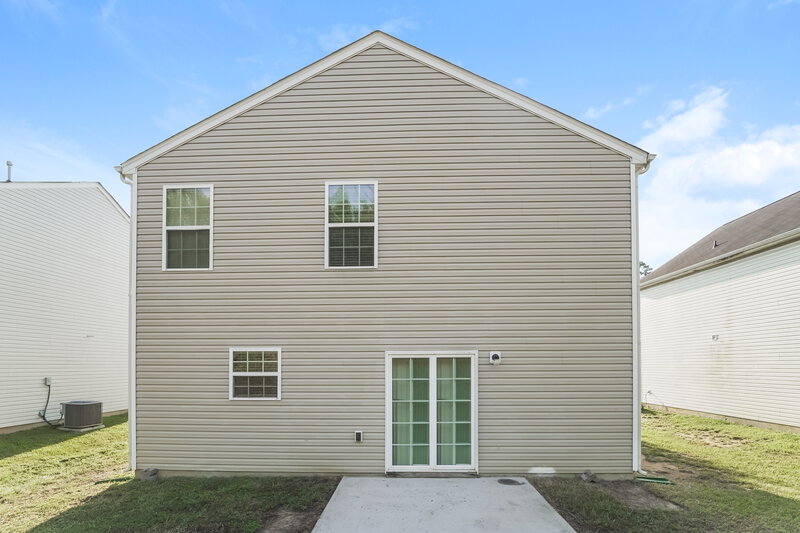 1,655/Mo, 4610 Palustris Ct Charlotte, NC 28269 Rear View