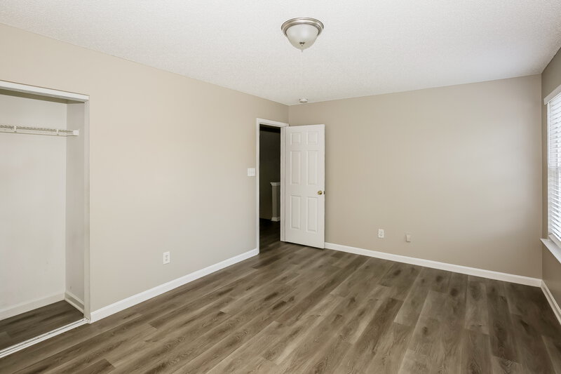 2,100/Mo, 10324 Wakerobin Ln Charlotte, NC 28213 Bedroom View 4