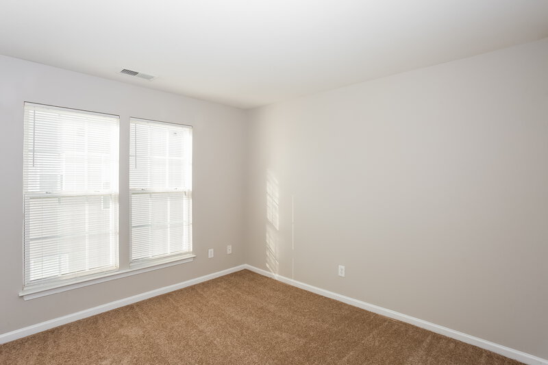 2,135/Mo, 9908 Spring Park Dr Charlotte, NC 28269 Bedroom View 3