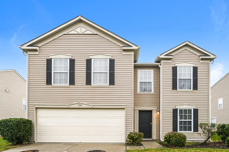 1,965/Mo, 13921 Lawrence Farm Ln Charlotte, NC 28278 External View