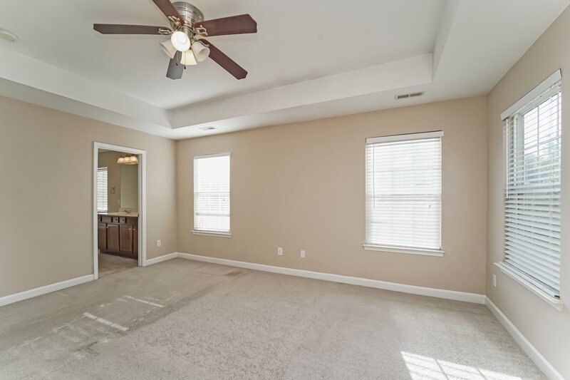 2,595/Mo, 9815 Edinburgh Ln Charlotte, NC 28269 Main Bedroom View