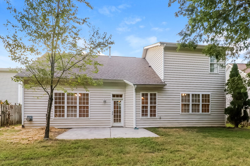 2,385/Mo, 15541 Dehavilland Dr Charlotte, NC 28278 Rear View
