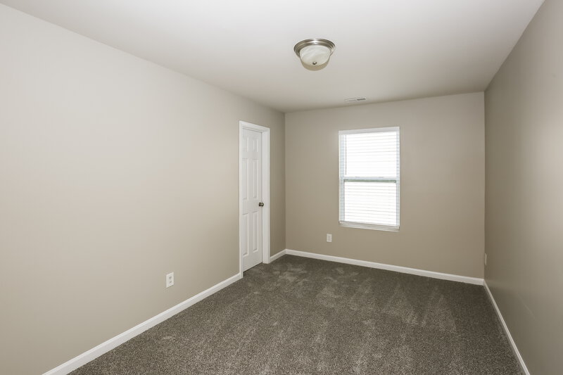 2,150/Mo, 5521 Twin Brook Dr Charlotte, NC 28269 Bedroom View 2