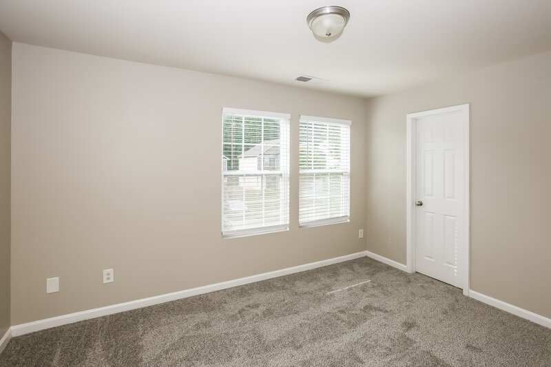2,150/Mo, 5521 Twin Brook Dr Charlotte, NC 28269 Bedroom View 4