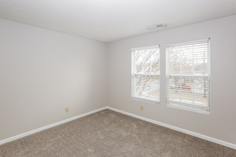 2,045/Mo, 1902 Mallard Woods Pl Charlotte, NC 28262 Bedroom View 2