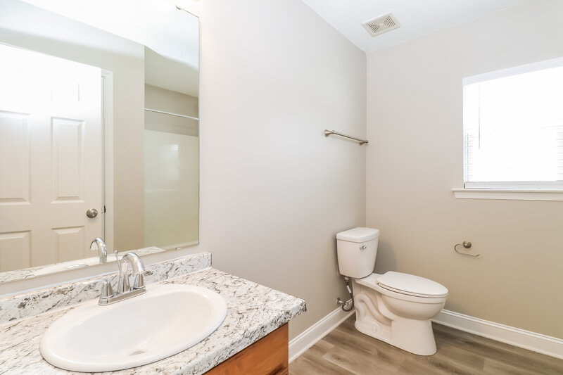 1,895/Mo, 3204 Denali Ct Gastonia, NC 28054 Bathroom View 2