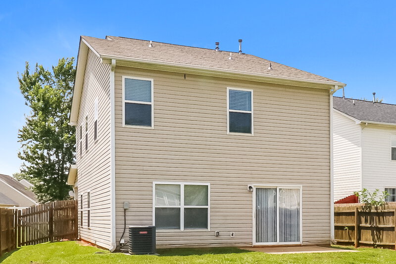 1,895/Mo, 3204 Denali Ct Gastonia, NC 28054 Rear View
