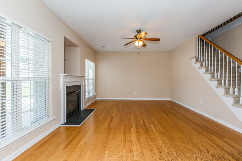 2,160/Mo, 4309 Donnell Dr Gastonia, NC 28056 Living Room View