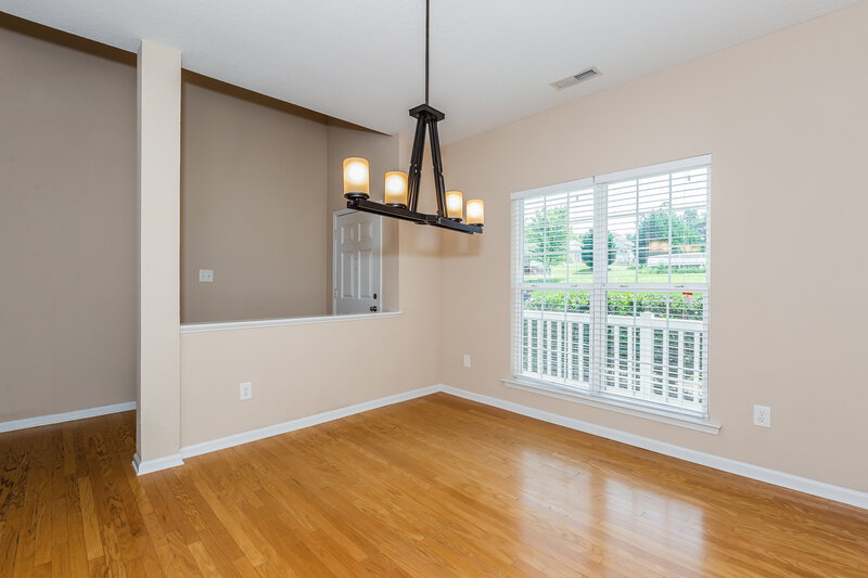 2,160/Mo, 4309 Donnell Dr Gastonia, NC 28056 Dining Room View