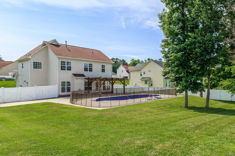 2,160/Mo, 4309 Donnell Dr Gastonia, NC 28056 Rear View 2