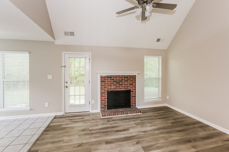 3,100/Mo, 4006 Brookforest Ln Indian Trail, NC 28079 Living Room View