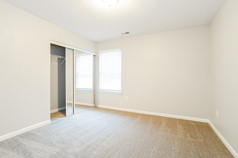 1,880/Mo, 6703 Devongate Ln Charlotte, NC 28269 Bedroom View 2