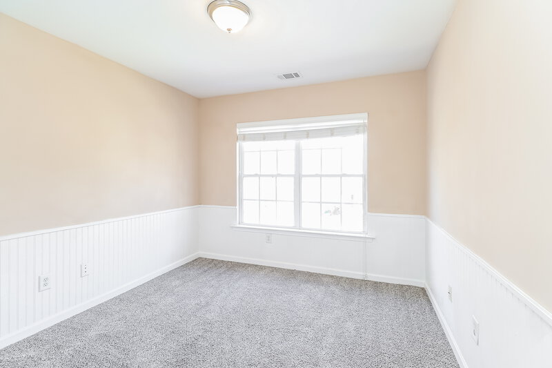 2,000/Mo, 939 Old Forester Ln Charlotte, NC 28214 Bedroom View