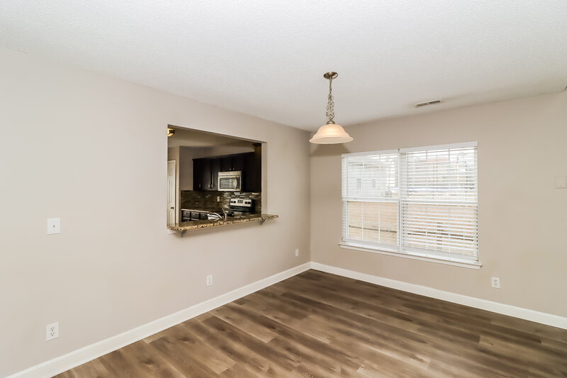 2,130/Mo, 1451 Mandy Place Ct Charlotte, NC 28216 Dining Room View