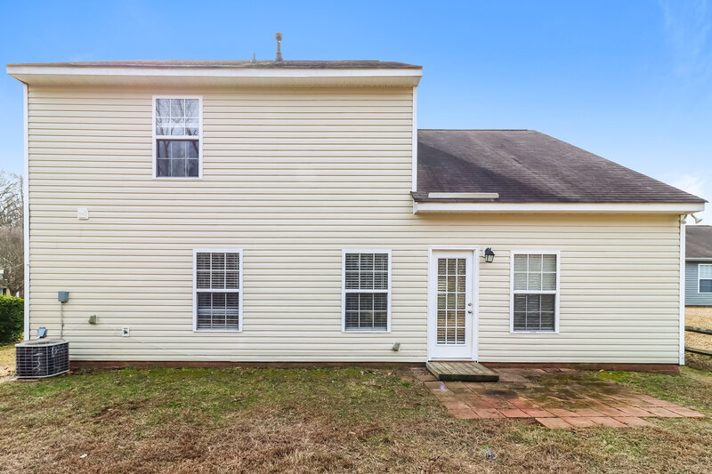 2,130/Mo, 1451 Mandy Place Ct Charlotte, NC 28216 Rear View 3