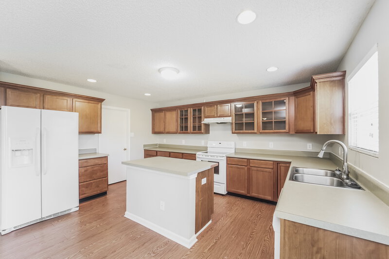 2,910/Mo, 4490 Saint Catherines Ct Concord, NC 28025 Kitchen View 2
