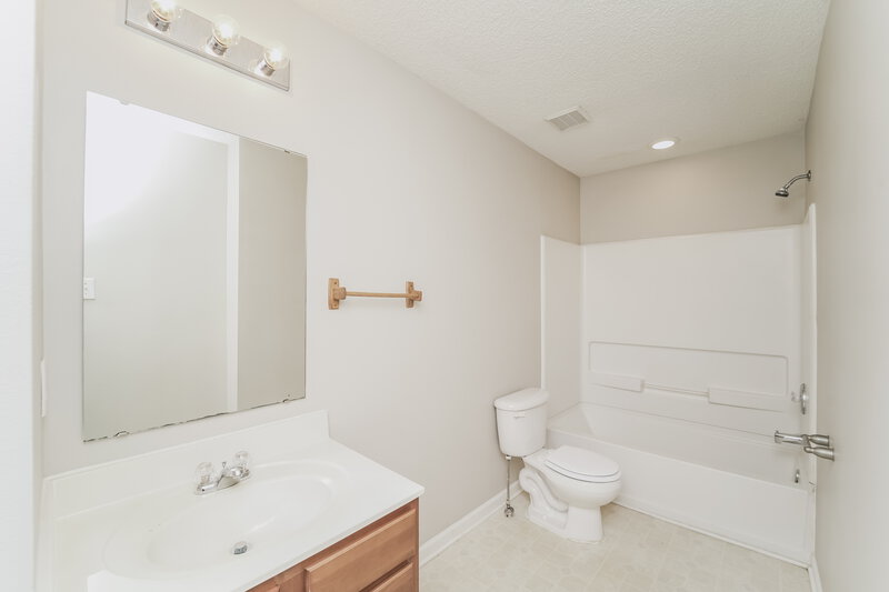2,910/Mo, 4490 Saint Catherines Ct Concord, NC 28025 Bathroom View