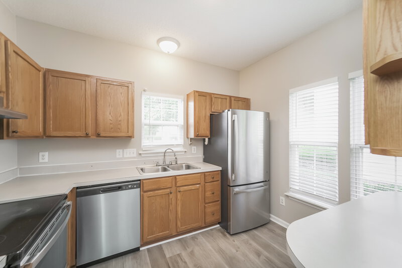 1,715/Mo, 8733 Cinnabay Dr Charlotte, NC 28216 Kitchen View