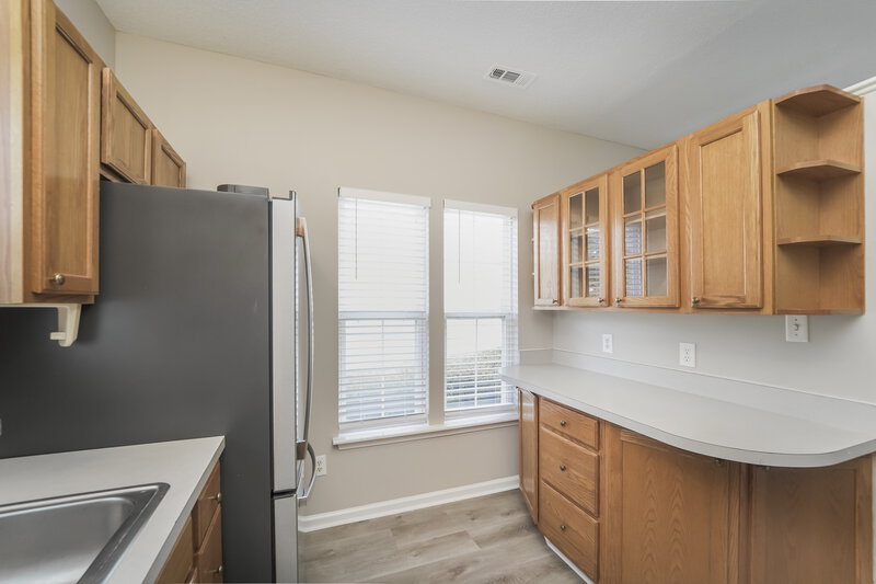 1,715/Mo, 8733 Cinnabay Dr Charlotte, NC 28216 Kitchen View 2