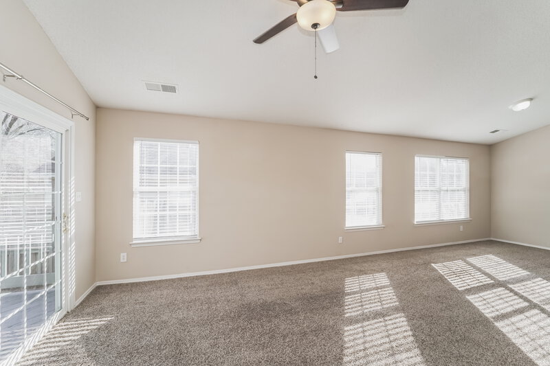 2,000/Mo, 3063 Champion Ln SW Concord, NC 28025 Living Room View