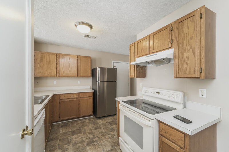 2,000/Mo, 3063 Champion Ln SW Concord, NC 28025 Kitchen View