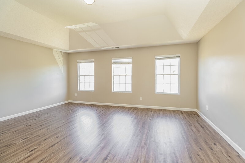 2,345/Mo, 4419 Golden View Dr Charlotte, NC 28278 Main Bedroom View