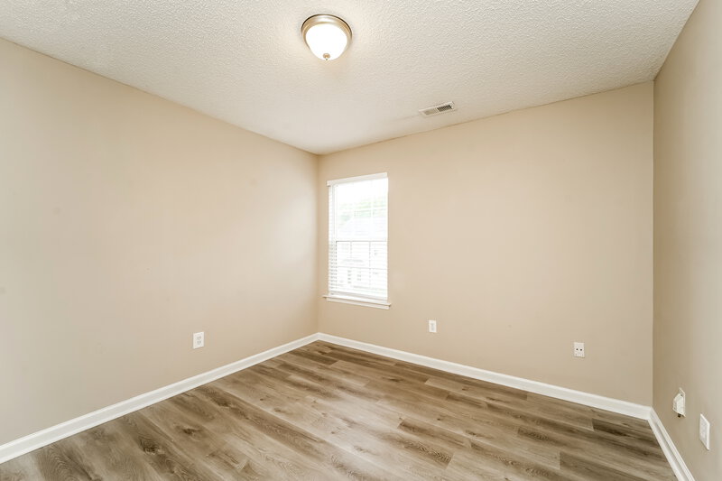 2,150/Mo, 911 Reigate Rd Charlotte, NC 28262 Bedroom View 2