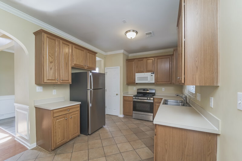 2,455/Mo, 14709 Asheton Creek Dr Charlotte, NC 28273 Kitchen View 2