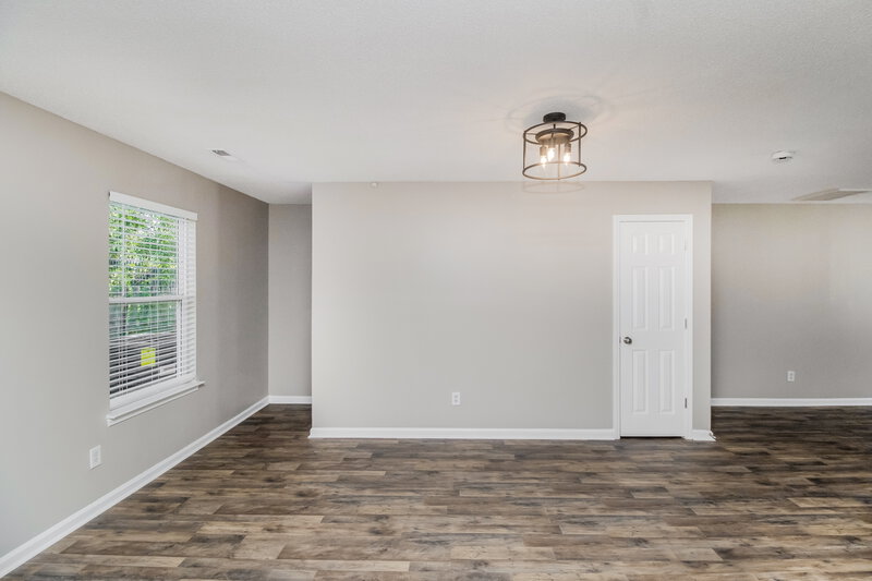 1,800/Mo, 113 Daventry Pl Mooresville, NC 28117 Dining Room View 2