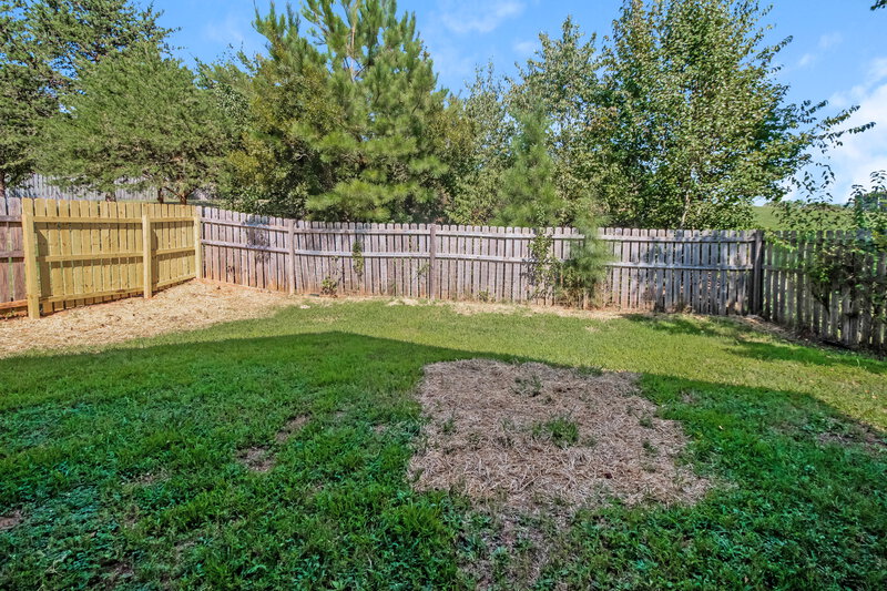 1,800/Mo, 113 Daventry Pl Mooresville, NC 28117 Rear View 2