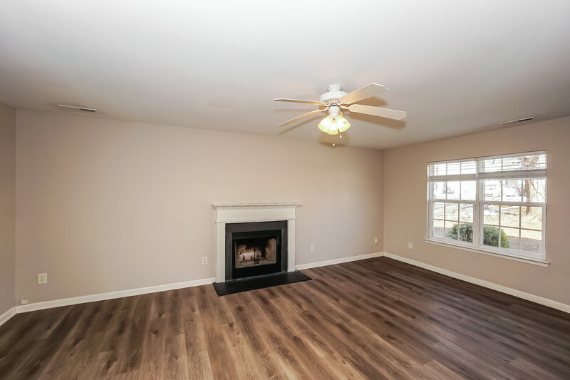 1,920/Mo, 1554 Kindred Cir NW Concord, NC 28027 Living Room View