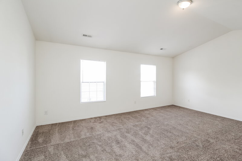 1,930/Mo, 8238 Escaflowne Ave Charlotte, NC 28216 Main Bedroom View