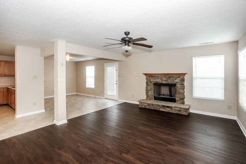 1,820/Mo, 930 Littleton Dr Concord, NC 28025 Living Room View 2