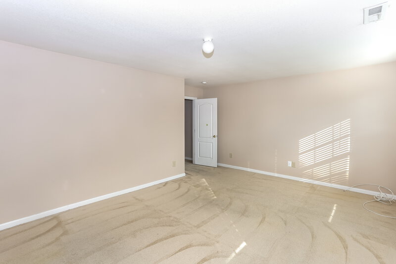 1,820/Mo, 930 Littleton Dr Concord, NC 28025 Main Bedroom View 2