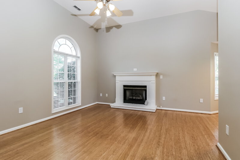 1,850/Mo, 1018 Cranston Crossing Pl Indian Trail, NC 28079 Living Room View 2