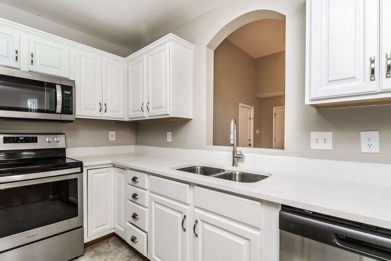 1,850/Mo, 1018 Cranston Crossing Pl Indian Trail, NC 28079 Kitchen View