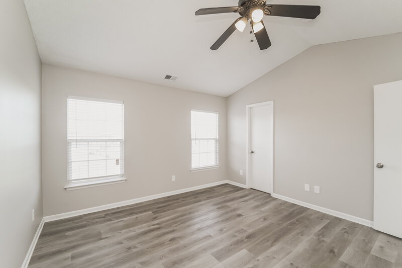 1,875/Mo, 10425 Katie Creek Ct Charlotte, NC 28213 Main Bedroom View