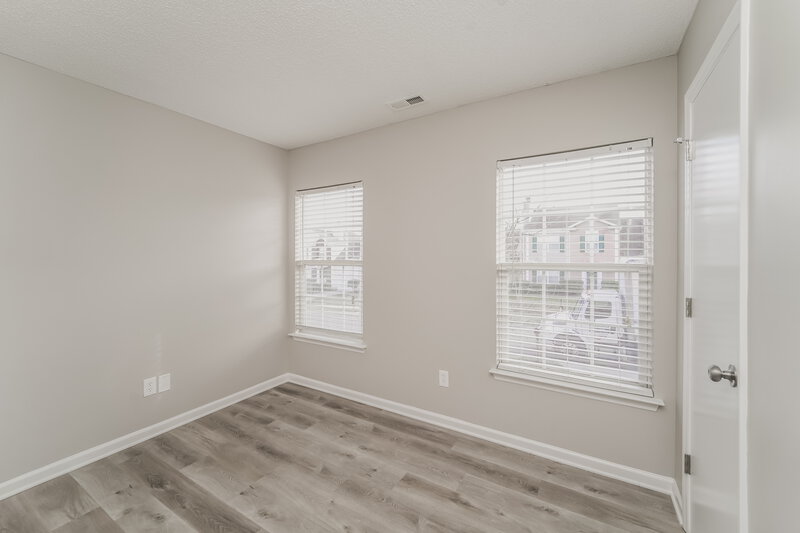 1,875/Mo, 10425 Katie Creek Ct Charlotte, NC 28213 Bedroom View 4