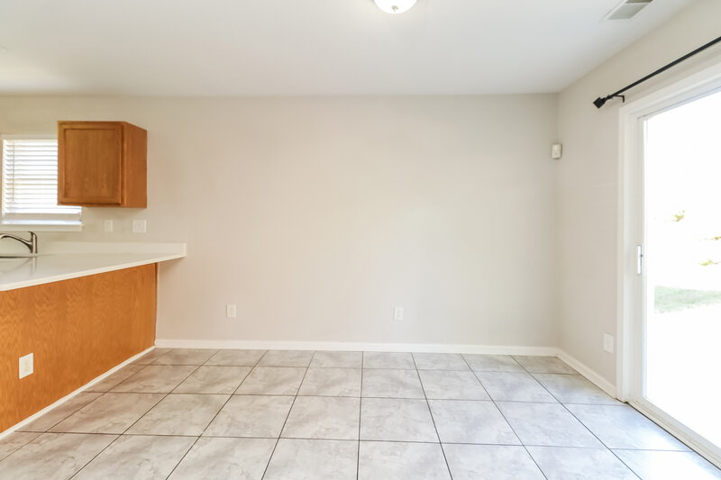 1,650/Mo, 4929 Patricia Ann Ln Charlotte, NC 28269 Dining Room View