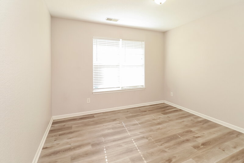 1,650/Mo, 4929 Patricia Ann Ln Charlotte, NC 28269 Bedroom View