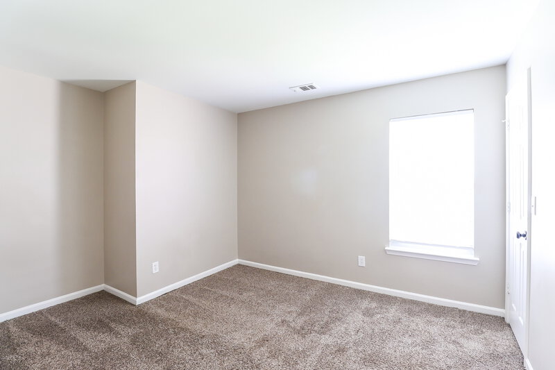 2,130/Mo, 11909 Aubreywood Dr Charlotte, NC 28214 Bedroom View