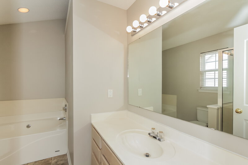 1,975/Mo, 6123 Goldenfield Dr Charlotte, NC 28269 Misc View 16