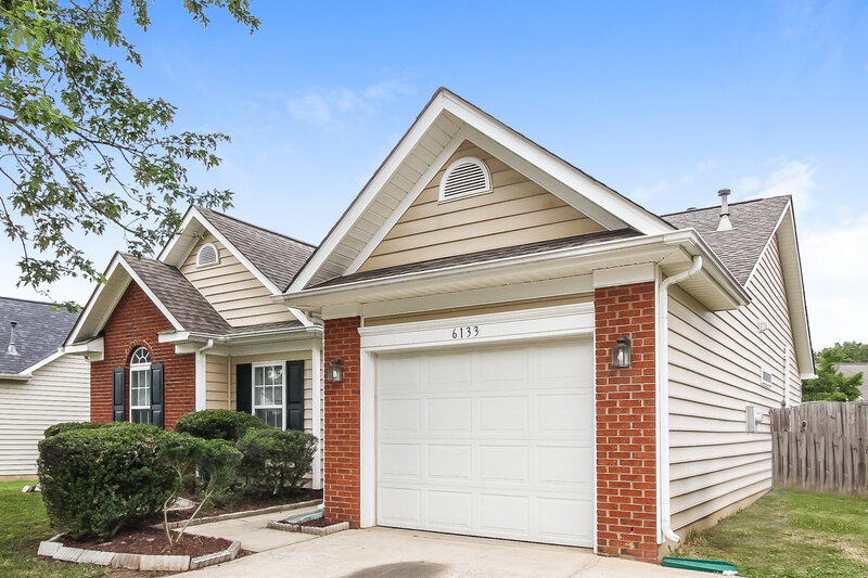 1,865/Mo, 6133 Goldenfield Dr Charlotte, NC 28269 Front View 2