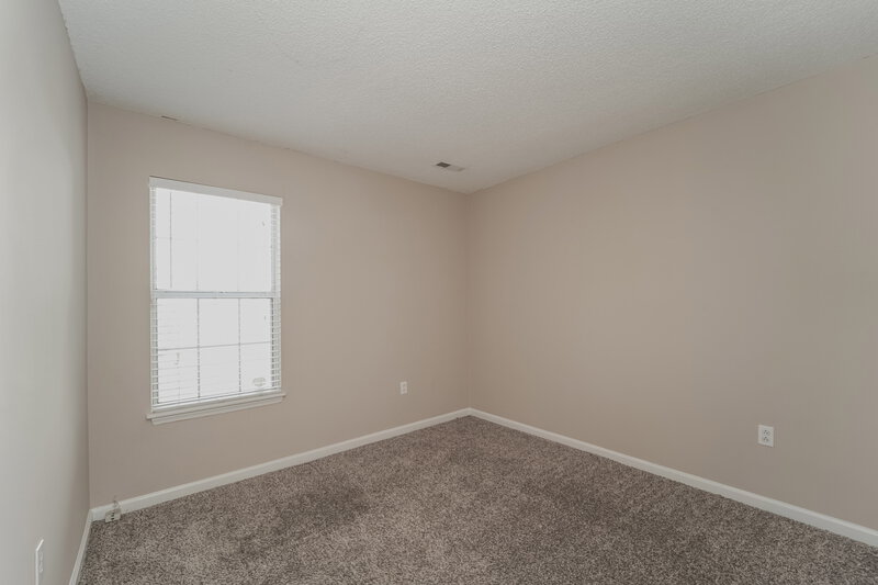 2,015/Mo, 5206 Haybridge Rd Charlotte, NC 28269 Misc View 11