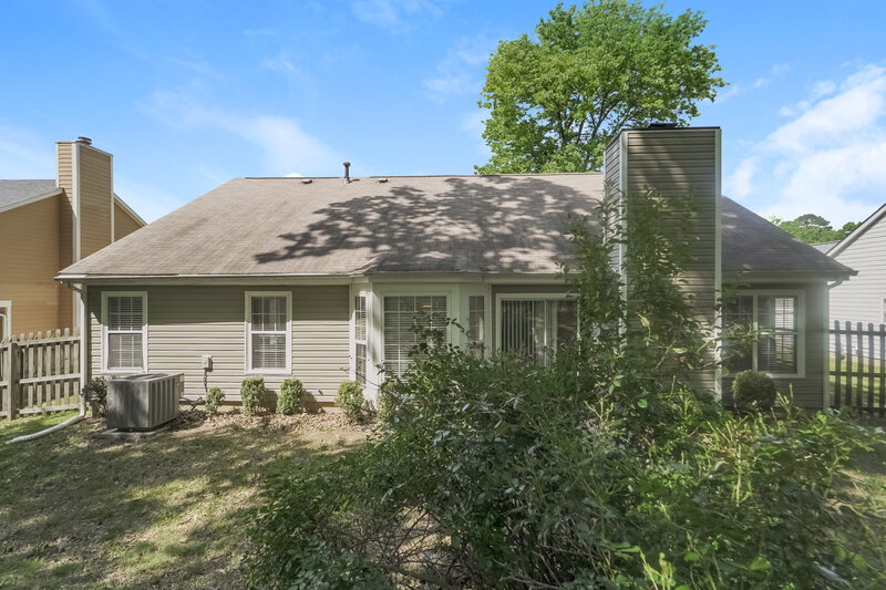 2,015/Mo, 5206 Haybridge Rd Charlotte, NC 28269 Misc View 13