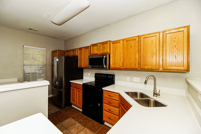 1,870/Mo, 12137 Goff House Ct Charlotte, NC 28214 Kitchen View