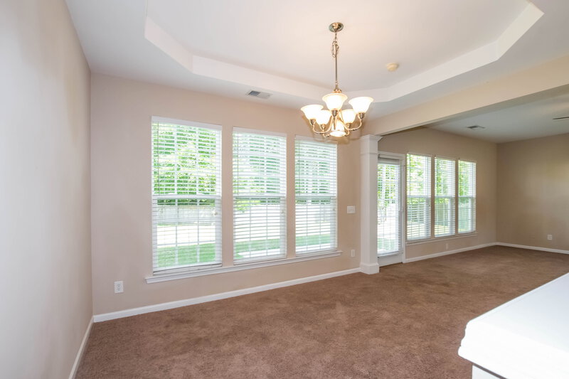 2,375/Mo, 10716 Norway Spruce Ct Charlotte, NC 28262 photo View