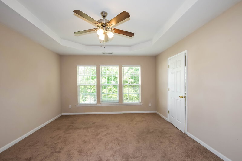 2,375/Mo, 10716 Norway Spruce Ct Charlotte, NC 28262 photo View 2